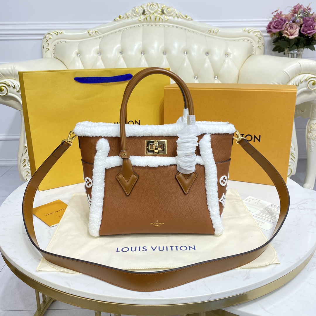 Louis Vuitton ON MY SIDE PM Tote Bag M58918 Caramel